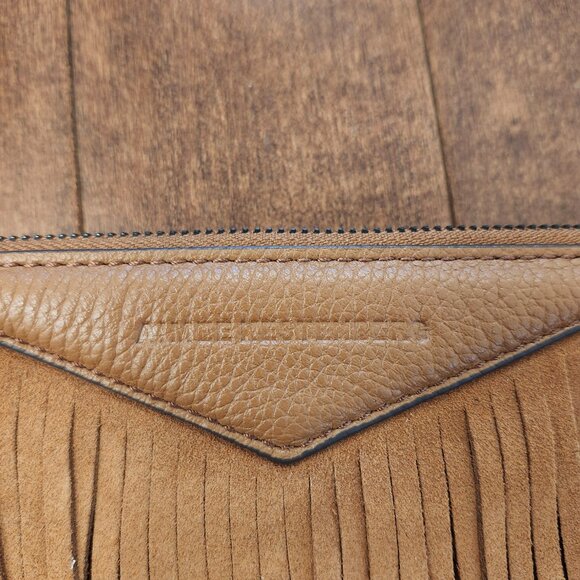 Aimee Kestenberg Kaiden brown leather crossbody shoulder bag in suede fringe - Picture 2 of 16